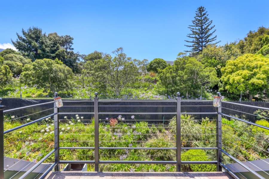 To Let 3 Bedroom Property for Rent in Constantia Western Cape